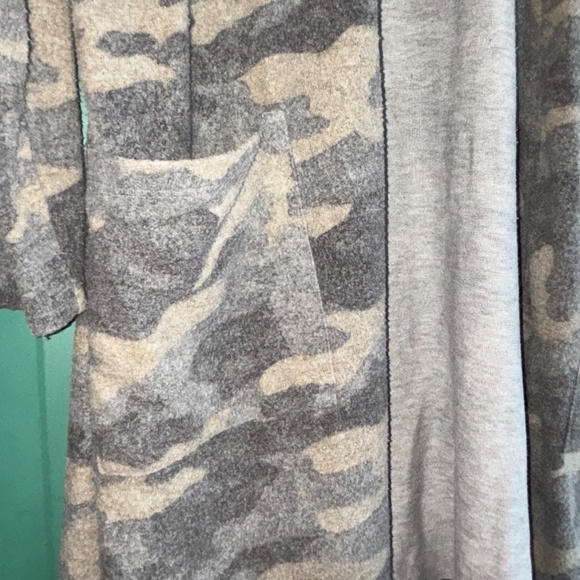 Cherish medium camo long kimono cardigan - Picture 5 of 6